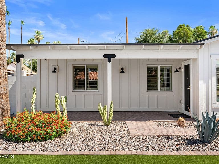 3430 E MONTEROSA Street photo 3
