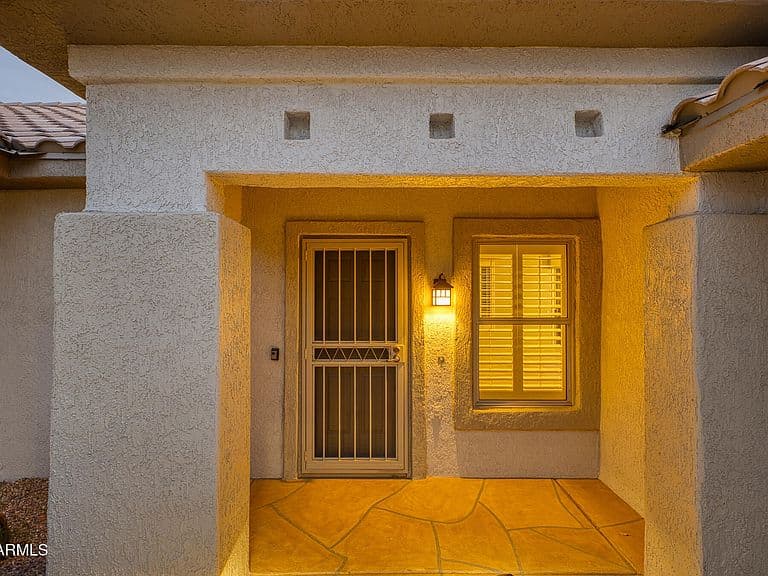 16263 W TAMARACK Lane photo 3