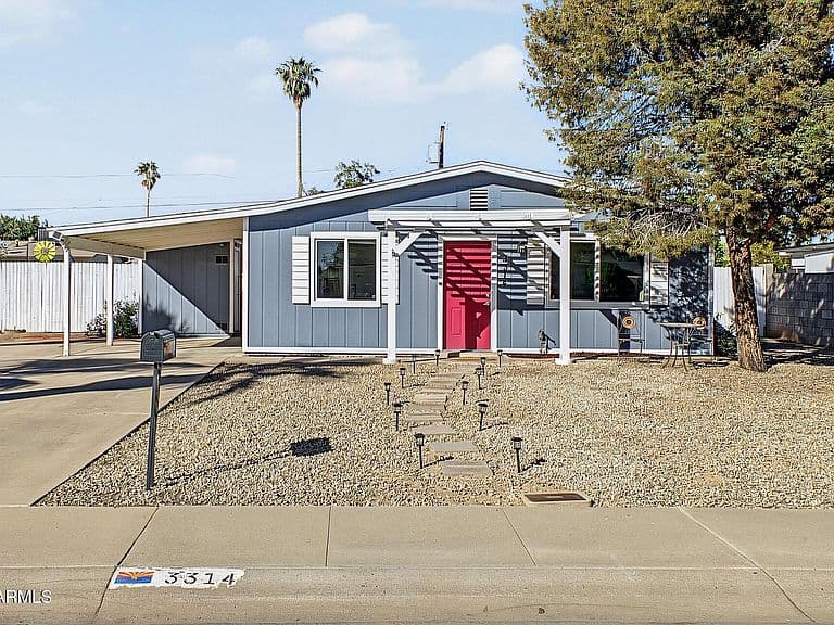3314 E CLAIRE Drive photo 1