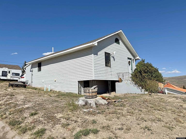 521 Pearl St photo 3