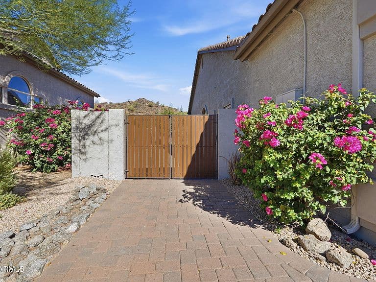 3632 N EAGLE CANYON -- photo 4
