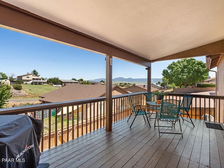 9560 E Catalina Dr photo 4