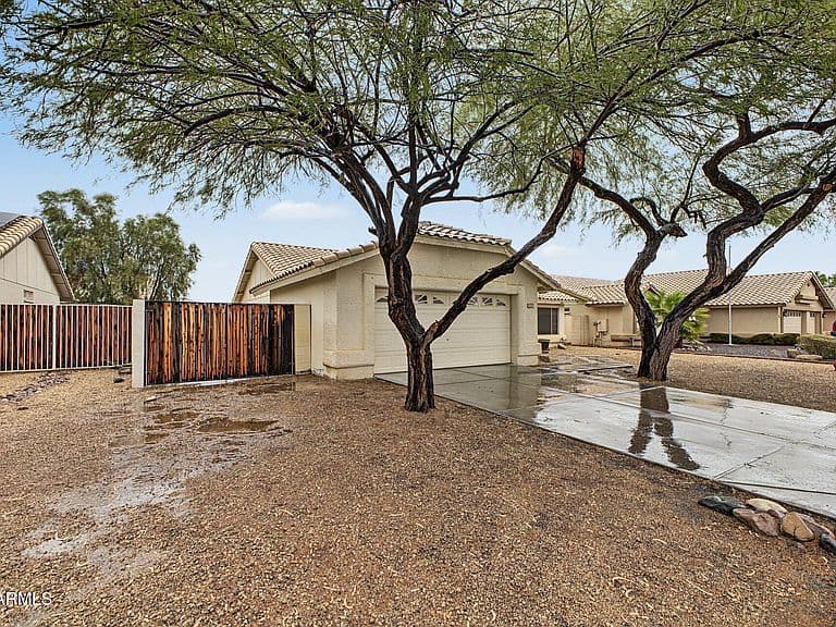 17421 N 85TH Avenue photo 3