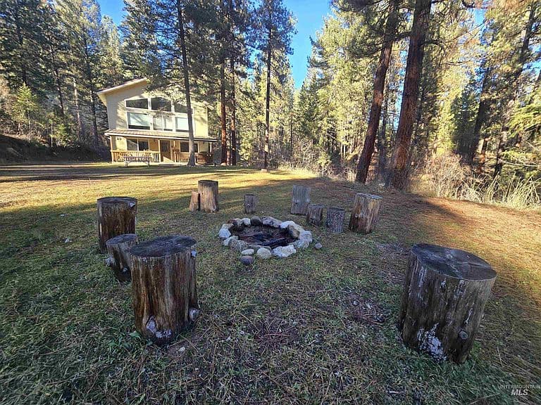 14 Forest Trail Rd photo 5