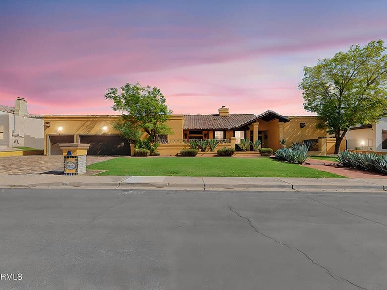 1626 E MALLORY Street photo 1