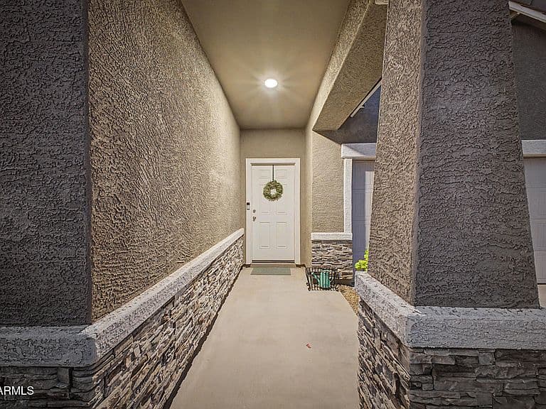 5740 E THETIS Drive photo 5