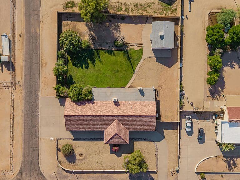 16602 N 43RD Street photo 1