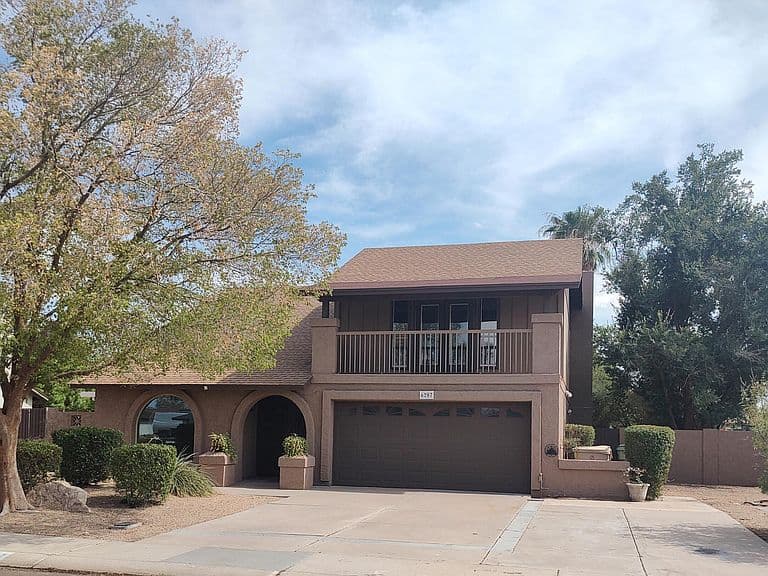 6207 W ALTADENA Avenue photo 3
