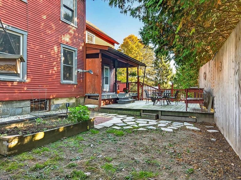 46 Killington Avenue photo 3