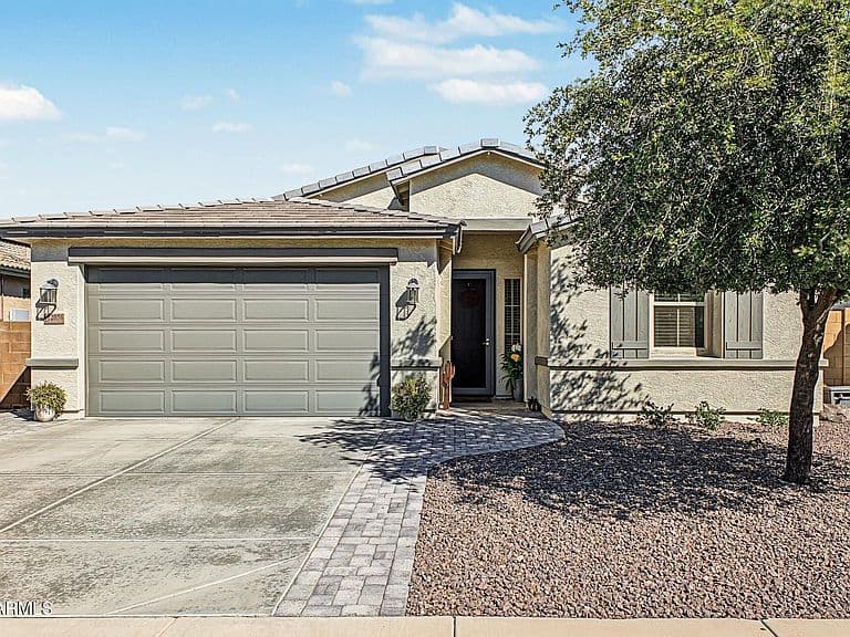 12036 W LOUISE Court photo 2