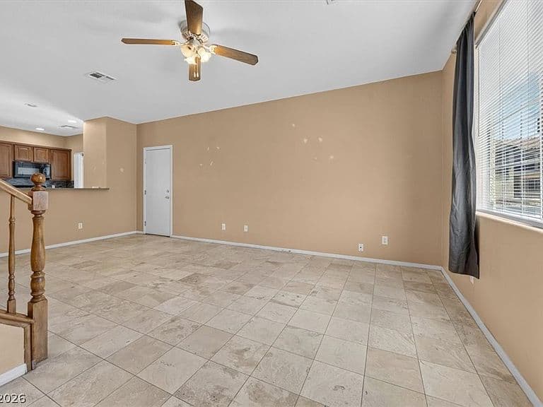 7949 Violet Dawn St photo 5