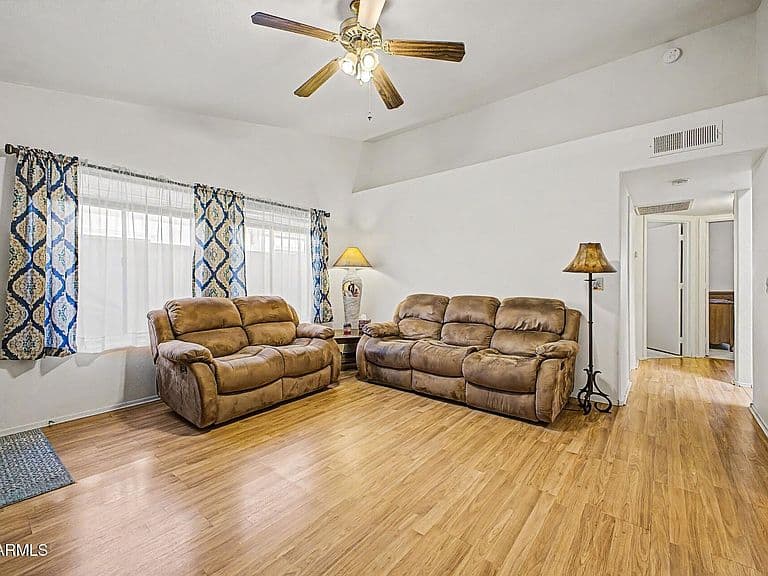 1920 S Plaza Drive #7 photo 4