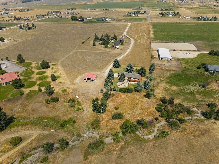 607 Eight Mile Creek Rd photo 4