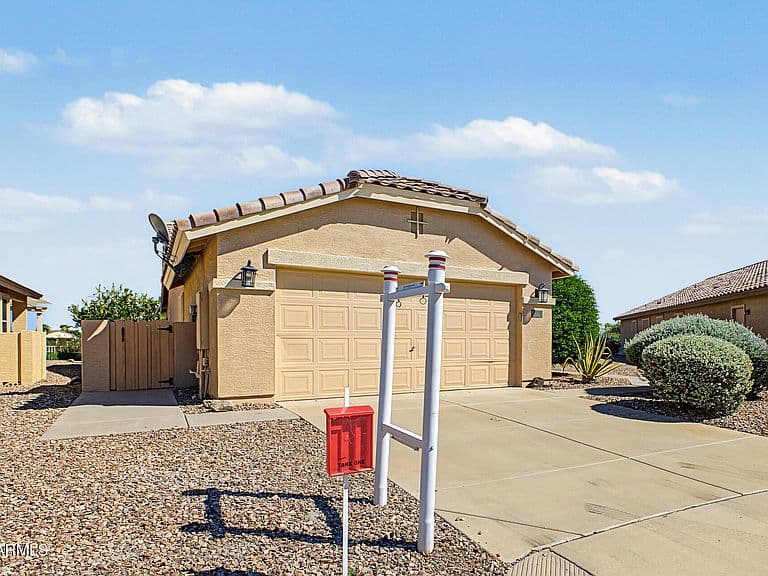 679 S 233rd Drive photo 3