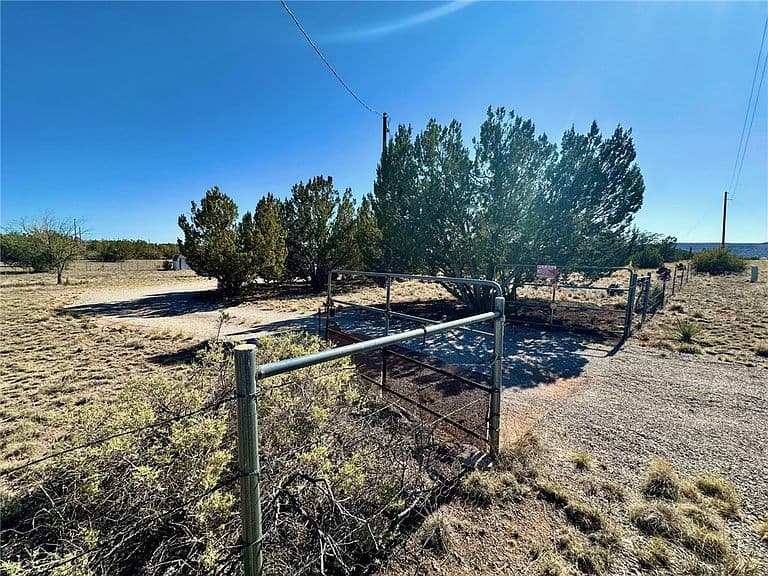 26915 W El Dorado Drive photo 4