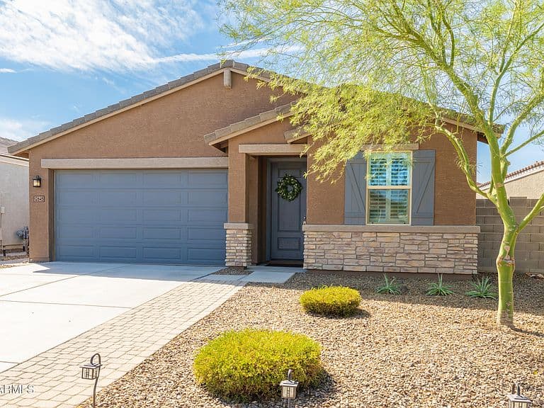 12645 W ORANGEWOOD Avenue photo 3