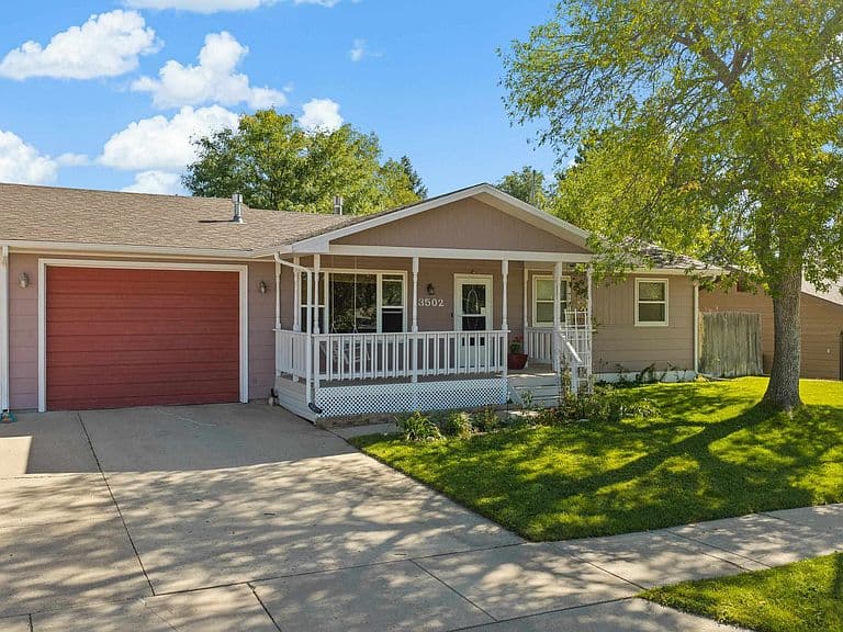 3502 Ivy Ave photo 1