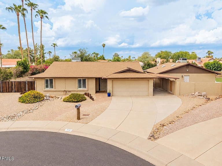 14238 N 61st Street photo 1