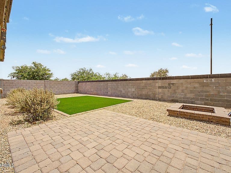 17575 W COUNTRY CLUB Terrace photo 1