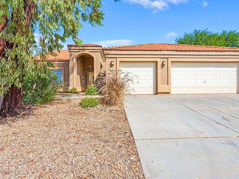 4669 Paseo Brazos photo 2