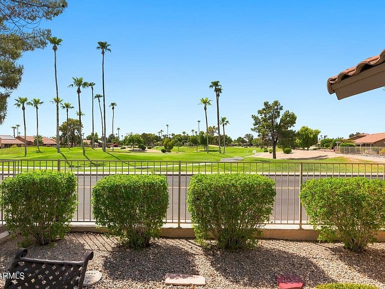 9153 W UTOPIA Road photo 5