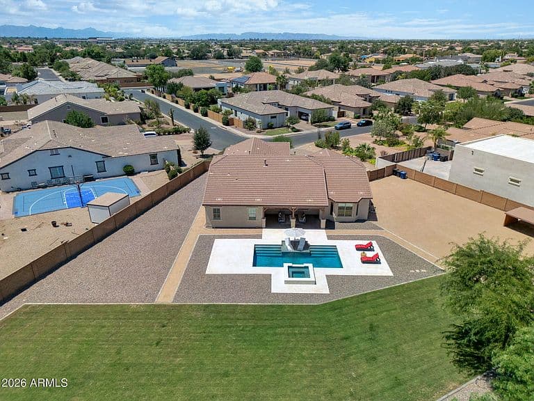 5481 S CROSSCREEK Drive photo 3
