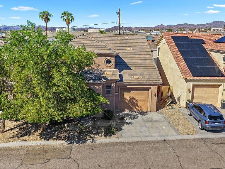 1070 Richey Cir photo 3