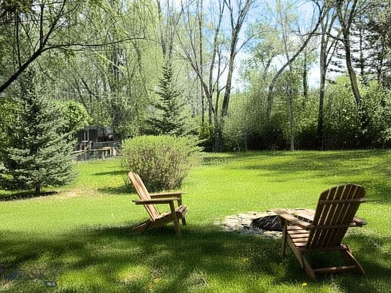 9200 River Rd photo 3