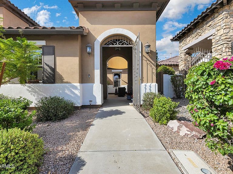 2240 E AZALEA Drive photo 5