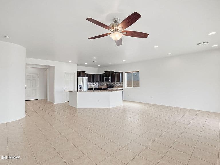 34604 S Bronco Dr photo 5