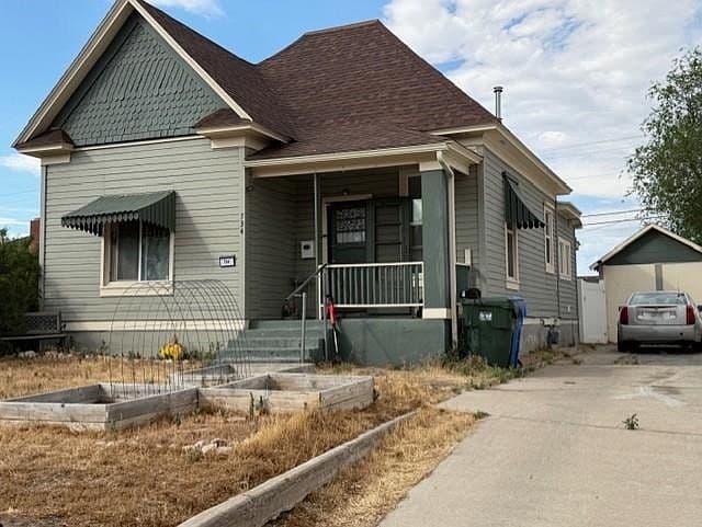 734 S Arthur Ave photo 1