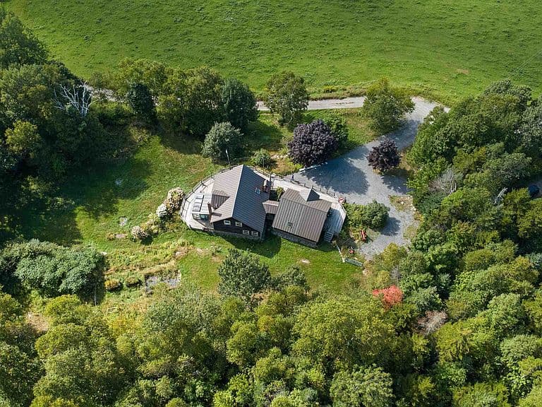 433 Young Farm Road photo 4