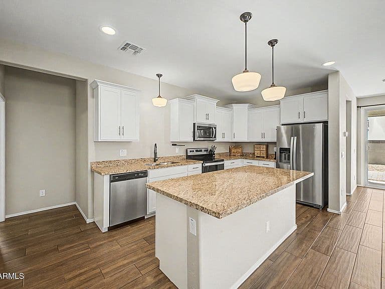 17575 W COUNTRY CLUB Terrace photo 4