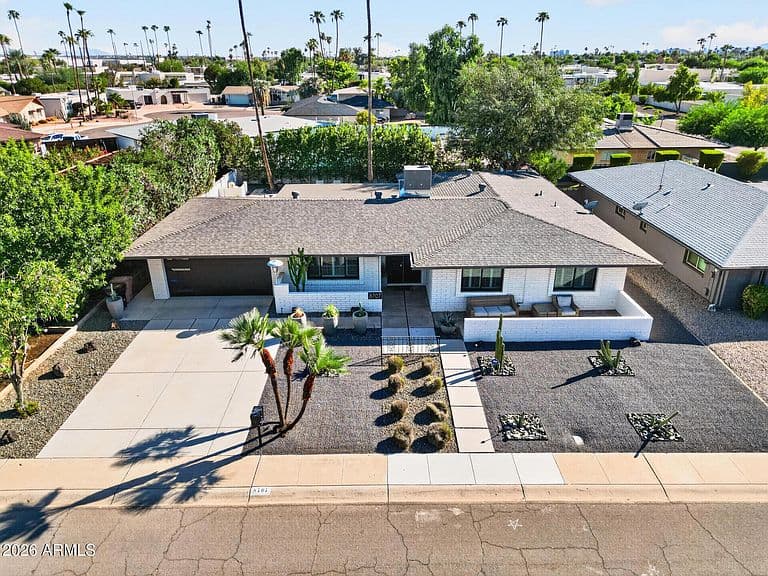 8707 E HEATHERBRAE Drive photo 2