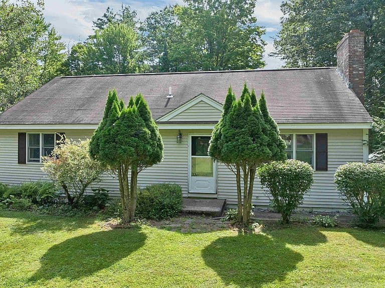 13 Winona Shores Road photo 3