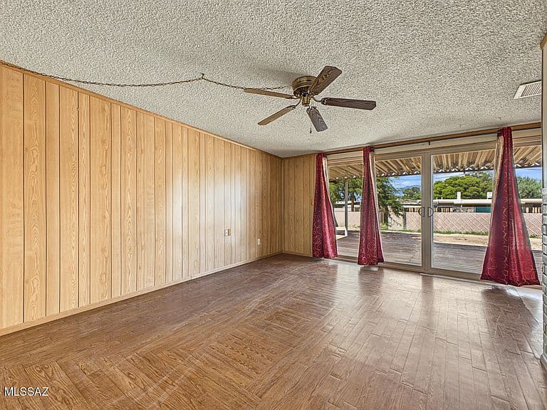 6525 E Mary Dr photo 4
