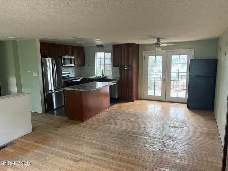 3680 Renee Way photo 2