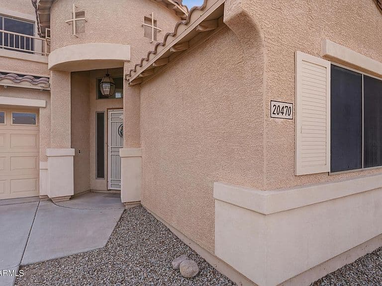 20470 N TAMMY Street photo 4