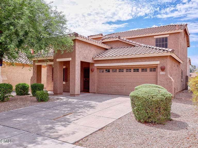 17255 W RIMROCK Street photo 1