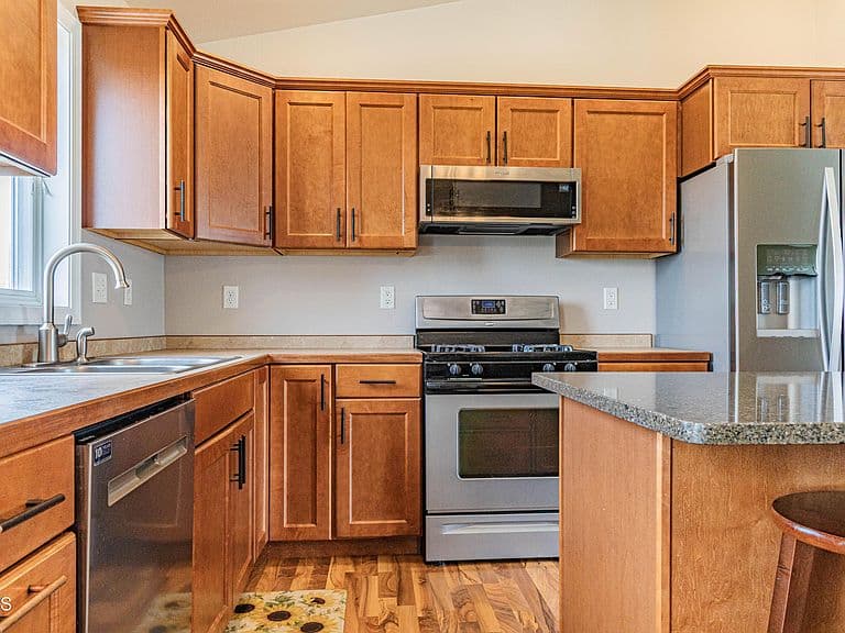 42 McGinnis Way photo 5
