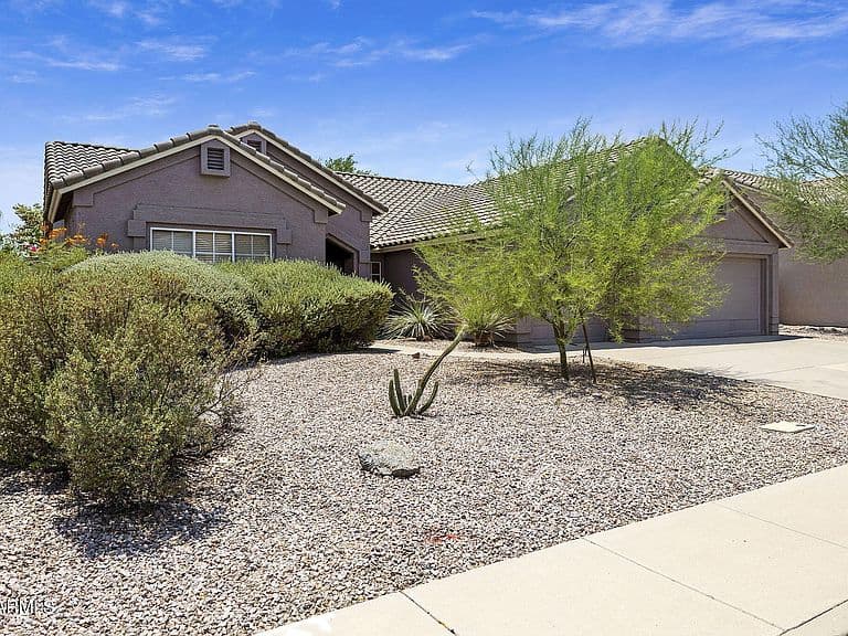 6031 E SCAFELL Circle photo 2