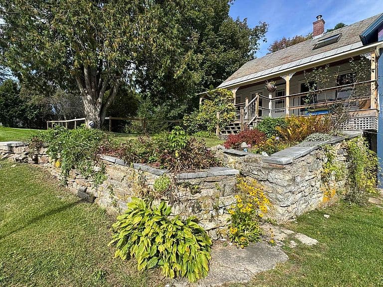1001 Maple Street photo 3