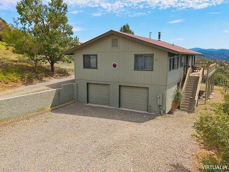 405 PRESCOTT HEIGHTS Drive photo 1