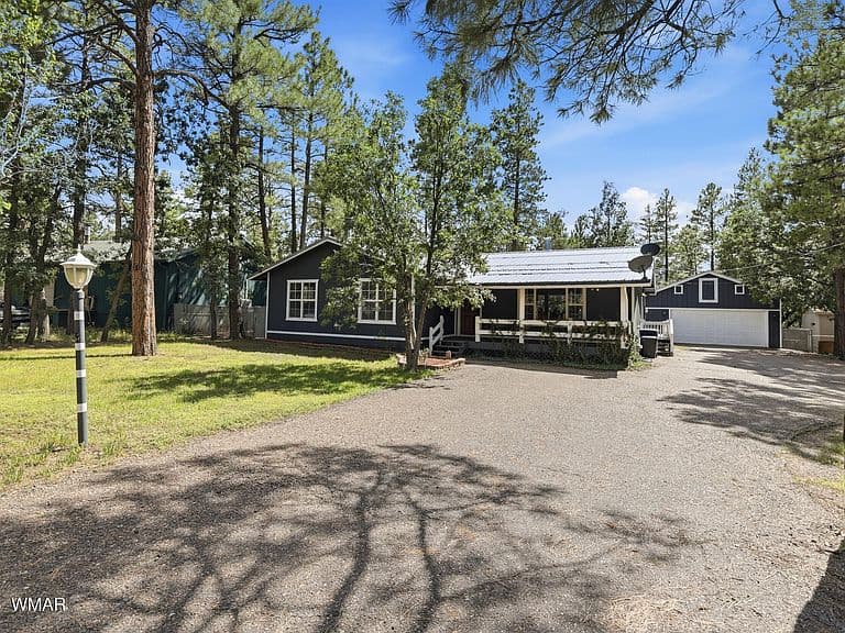861 W Navajo Ln photo 1