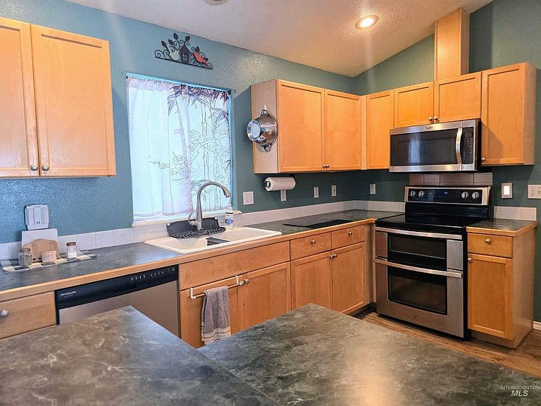 4336 W Niemann Dr photo 5