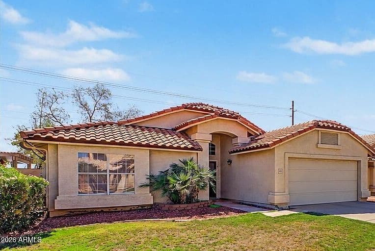 645 W NARANJA Avenue photo 2