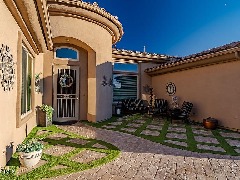 42323 N CROSSWATER Way photo 3