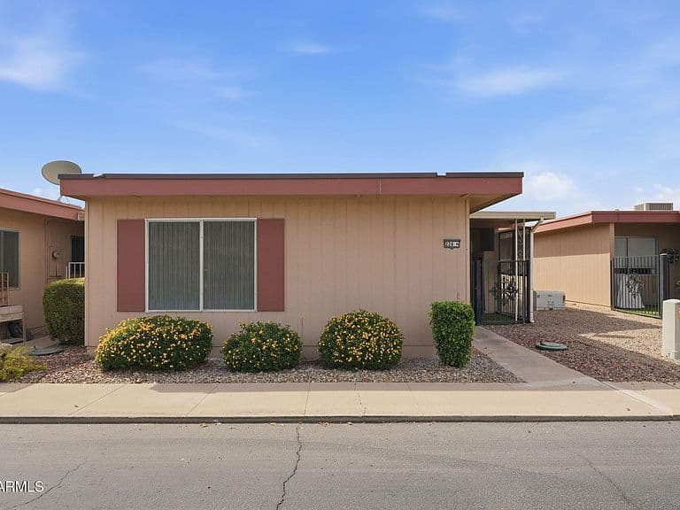 13224 N 98TH Avenue #N photo 2