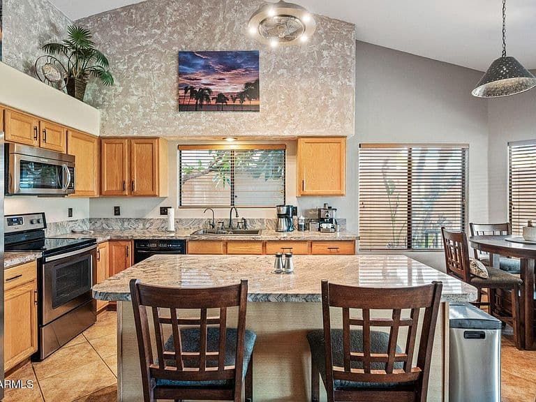 7403 E MCLELLAN Road photo 2