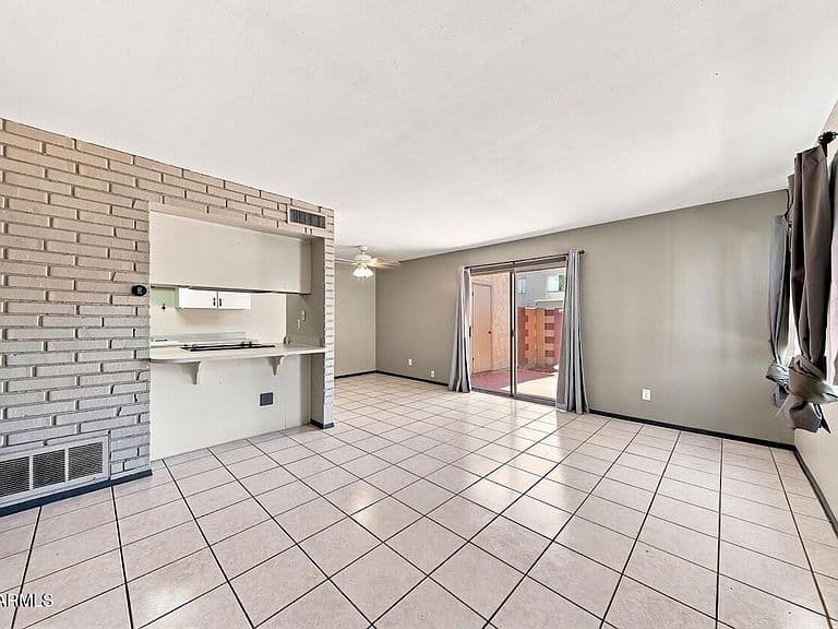 600 S DOBSON Road #91 photo 2